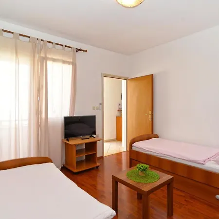 Apartment Fuer 4 Personen Ca 45 Qm In Fazana, Istrien Istrische Riviera *