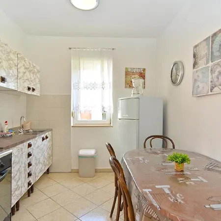 Fuer 4 Personen Ca 45 Qm In Fazana, Istrien Istrische Riviera Apartment *